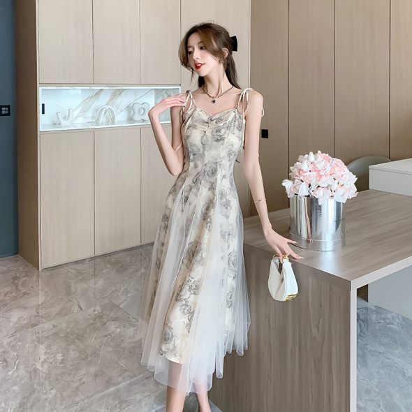 수묵 장미 나시 원피스 여 여름 2025 기품 디자인 프렌치 망사 미디스커트