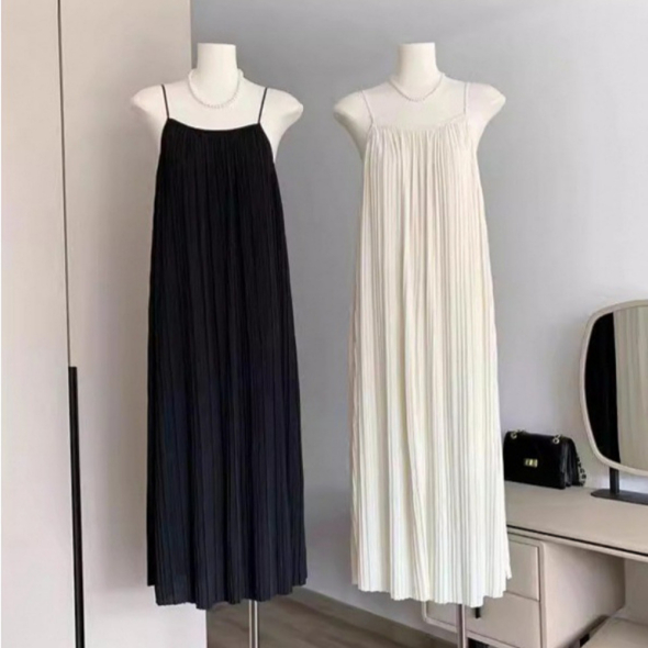 여성 여름 구김없는 플리츠 끈 나시 롱 원피스